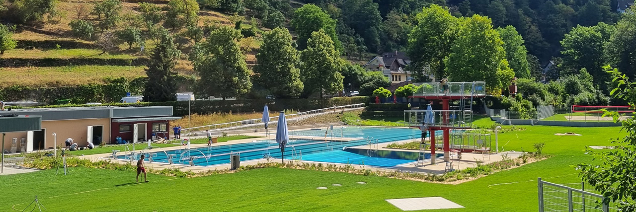architektur hallenbad freibad buehl lang